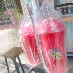 น้ำแดงโซดาปั่น