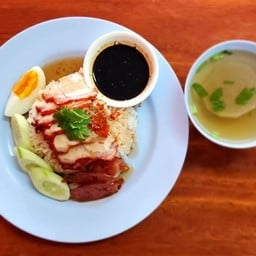 ผัดกะเพรา@น่านฟู่  南富