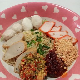 บะหมี่ต้มยำแห้ง