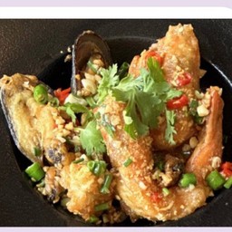 ทะเลทอดพริกเกลือ