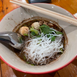 ก๋วยเตี๋ยวเรือ - ชามนิยม ม.เกษตร ศรีราชา