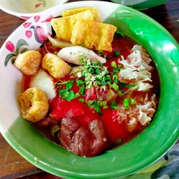 ก๋วยเตี๋ยว ป้าแฉ่ง น้ำตกหมูต้มยำโบราณ เจ้าเก่าหน้าวัดราษร์กลางคลอง 7