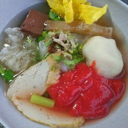 ก๋วยเตี๋ยวพี่เบิ้มเซเว่นเตรียมสมุทรปราการ