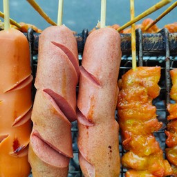 ไส้กรอกแดง