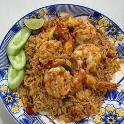 ข้าวผัดต้มยำกุ้ง