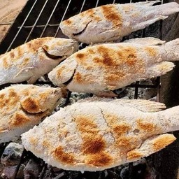 เมี่ยงปลานิลเผา 2 ตัว