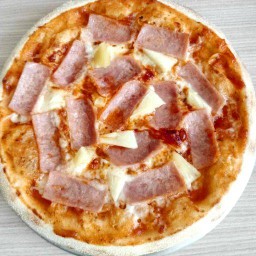 พิซซ่าหน้าฮาวายเอี้ยน