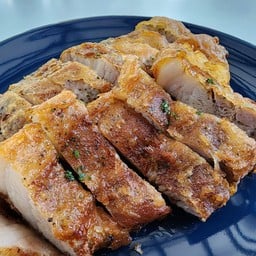 พุงหมูทอดกรอบ