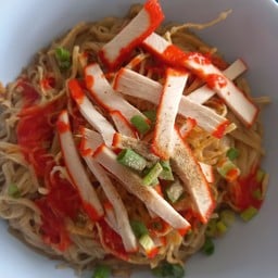 แก้วหมี่สดหมูแดง