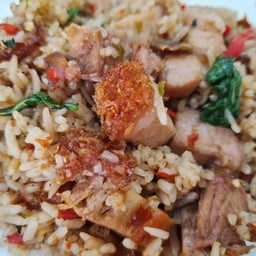 ผัดกระเพราคลุกข้าว