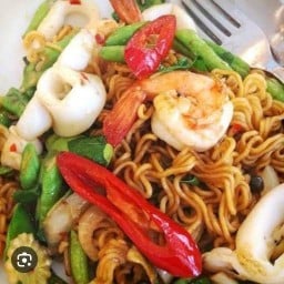 อิ่มอร่อย