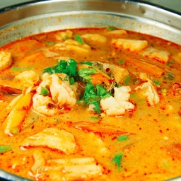 ต้มยำรวมมิตรน้ำข้น