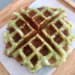 บ้าบิ่น วอฟเฟิลมะพร้าวอ่อนใบเตย+ลูกชิด (จทานได้ค่ะ)