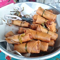 ปอเปี๊ยะทอด ตำเต็ก อินดี้ บางใหญ่