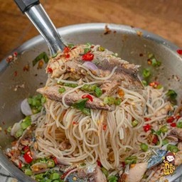 ยำขนมจีน