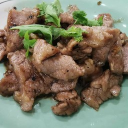 หมูกระเทียม สูตรบุนนาค