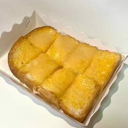 สตรอเบอรี่โยเกิร์ต ไอติมเกล็ดหิมะ