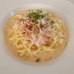 สปาเก็ตตี้คาโบนาร่า