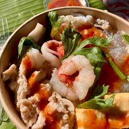 สุกี้น้ำใส ใส่ตามใจแม่ค้า