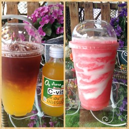 เอเมรีกาโน่วิคชี +สตอเบอรี่โยเกิร์ต