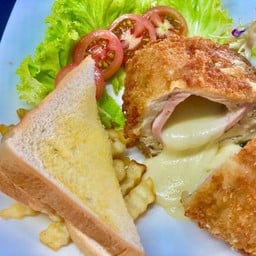 ไก่กอดองเบลอ