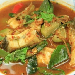 แกงป่าปลากระพง