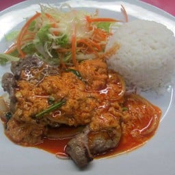 ข้าวเนื้อย่างกะหรี่