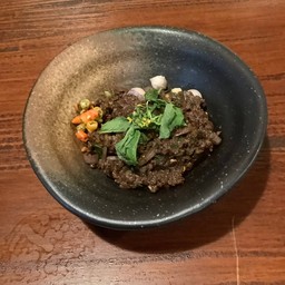 ก้อยเนื้อคั่วสุก