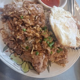 ข้าวราด กระเทียม