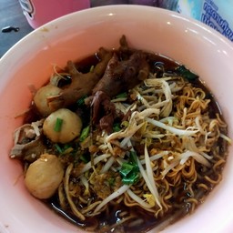 ก๋วยเตี๋ยวไก่มะระ(มาม่า)