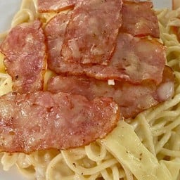 สปาเก็ตตี้คาโบนาร่าเบคอนชีส
