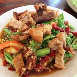 เจ๊เปิ้ลตำยำแซบเจ้าเก่ามหาชัย ซอยมหาชัย