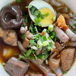 เกาเหลาก๋วยจั้บ