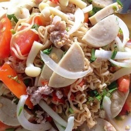 ยำมาม่า