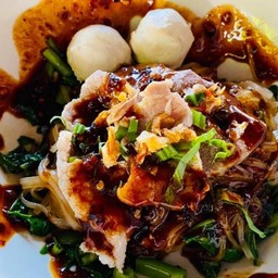 ก๋วยเตี๋ยวคลุกสูตรเด็ด หงส์ประยูร3