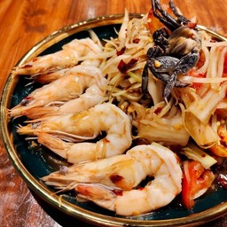 ส้มตำปูปลาร้า+กุ้งลวก3ตัว