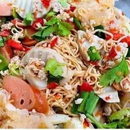 ร้านยำนัมเบอร์ไนน์ No.9 หน้าโลตัส