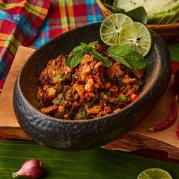 น้ำตกคอหมูย่าง