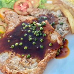 สเต็กหมูพริกไทยอ่อน 1ชิ้นใหญ่