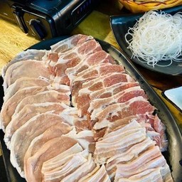 ชุดรวมหมู