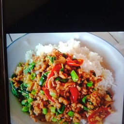 เจ๊พรอาหารตามสั่ง สาขาบ่อสร้าง