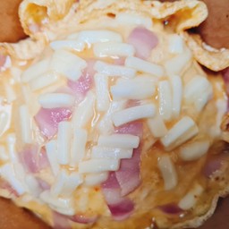 ข้าวไข่ข้นเบคอนชีส