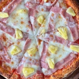 พิซซ่าฮาวายเอี้ยน