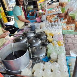 น้ำเต้าหู้โอวัลติน
