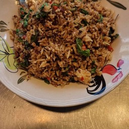 ข้าวผัดกระเพราคลุก