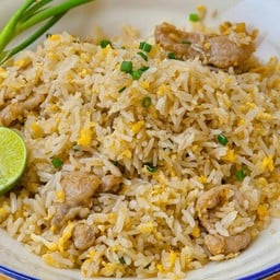ข้าวผัดหมูชิ้น