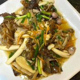 เห็ดรวมหมูสับ