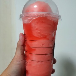 สตรอเบอรี่โซดาปั่น