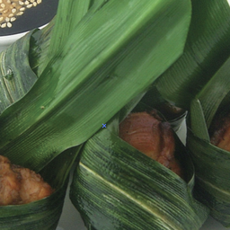 ไก่ห่อใบเตย