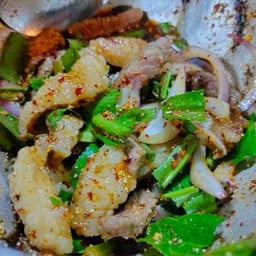 น้ำตกเนื้อ